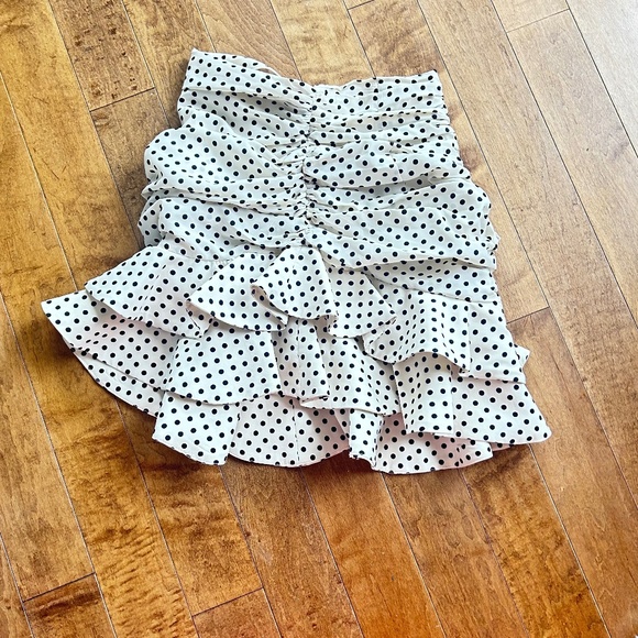 Skirt - Picture 1 of 4